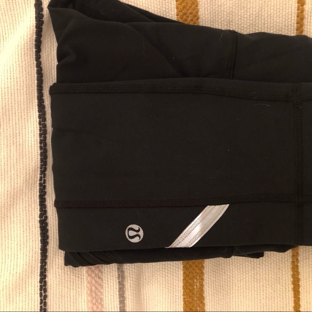 LuluLemon Athletica cropped leggings size 2